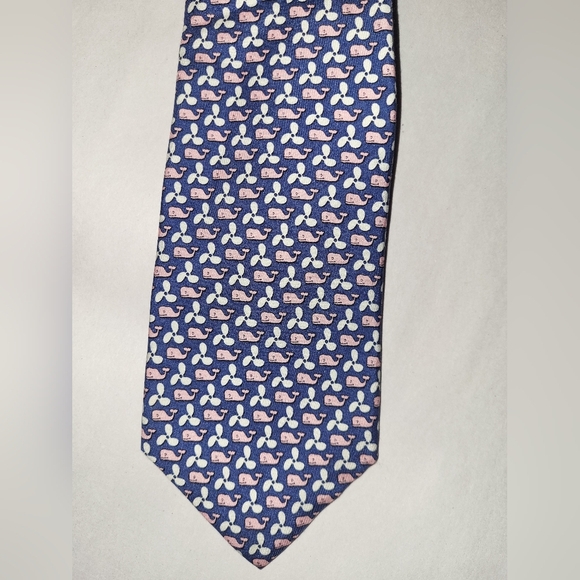 Vineyard Vines Whale Tie Blue Pink Made In USA 100% Silk - Picture 7 of 8